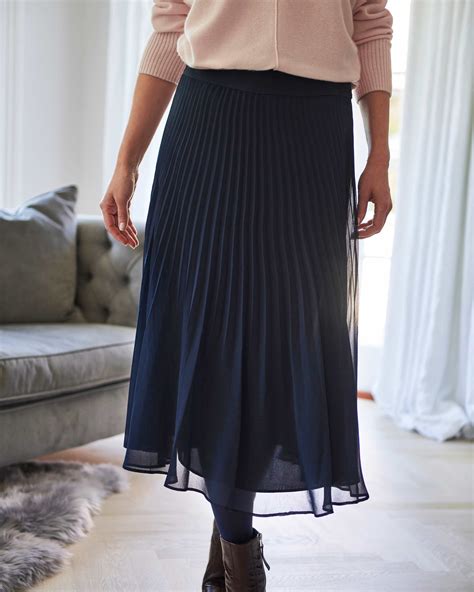 Midi Skirts .